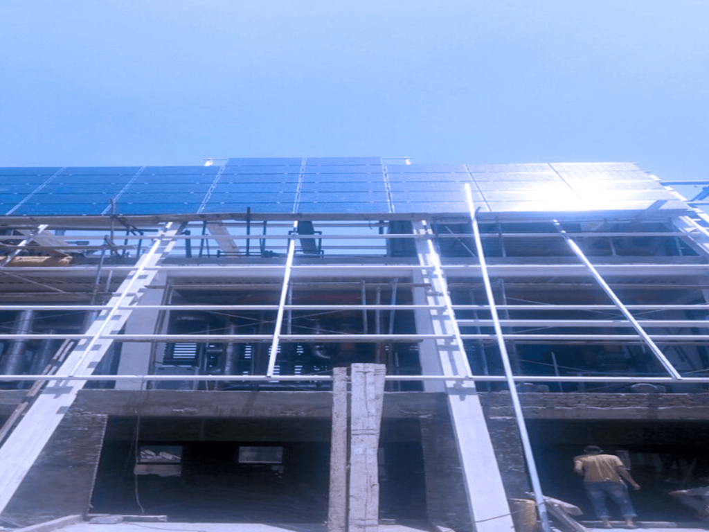 solar panels at El-Mothaed bank